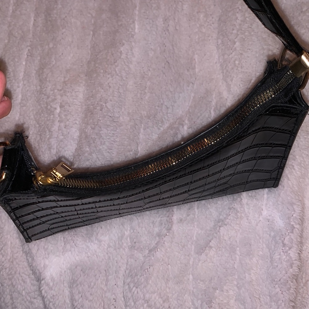 Purse - Picture 3 of 3